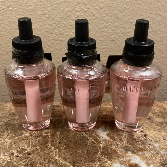 “A THOUSAND WISHES” BBW/WB, 3-Wallflowers Home Fragrance Refills, NWT & Sealed - Picture 2 of 3